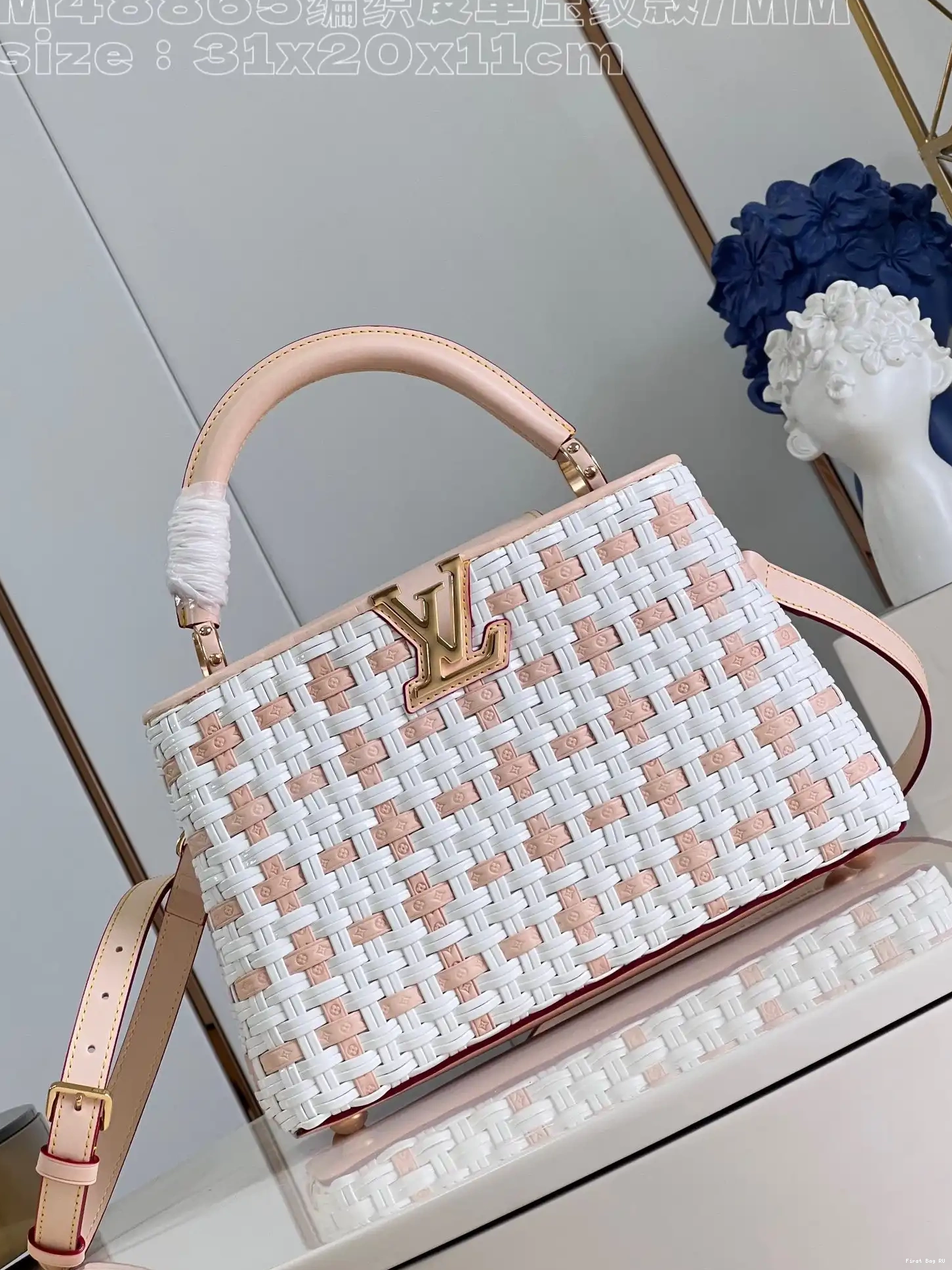 First bags ru reviews VUITTON BB-31.5*20*11CM CAPUCINES LOUIS 0618